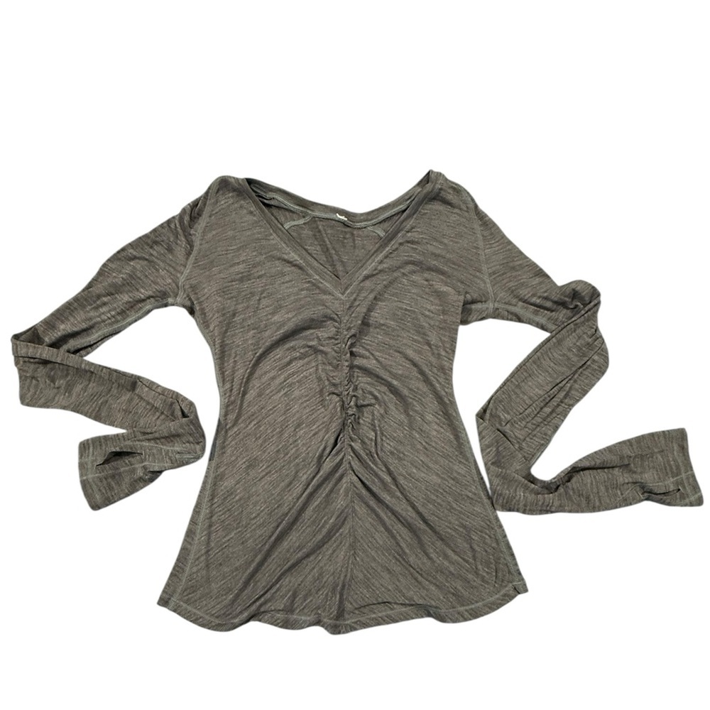 Lululemon Ruched V-Neck Long Sleeve Top Sz8 Lightweight Stretch Activewear
